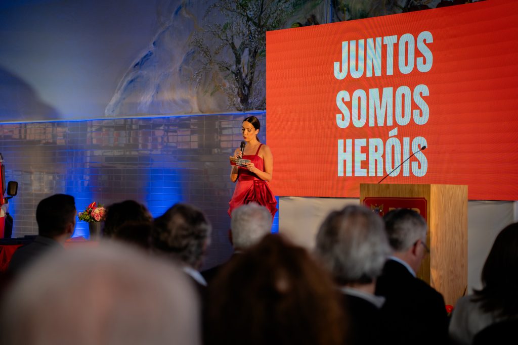 bvb juntos somos herois 159