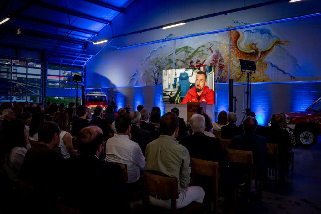 bvb juntos somos herois 198 (1)